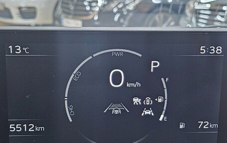 Toyota Prius IV XW50, 2024 год, 4 270 000 рублей, 16 фотография