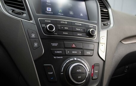 Hyundai Santa Fe III рестайлинг, 2017 год, 2 440 000 рублей, 16 фотография