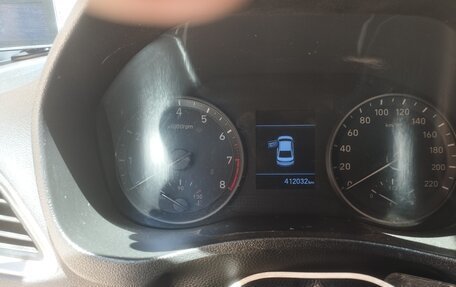 Hyundai Solaris II рестайлинг, 2018 год, 900 000 рублей, 3 фотография