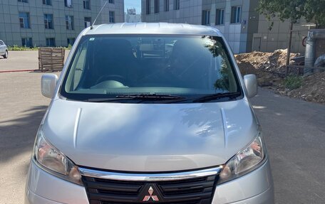 Mitsubishi Delica D:3, 2019 год, 2 230 000 рублей, 2 фотография