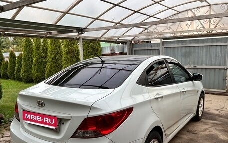 Hyundai Solaris II рестайлинг, 2011 год, 465 000 рублей, 7 фотография