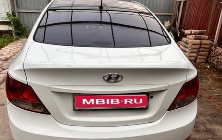 Hyundai Solaris II рестайлинг, 2011 год, 465 000 рублей, 8 фотография