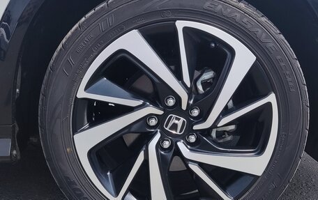 Honda Vezel, 2019 год, 2 290 000 рублей, 17 фотография