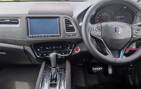 Honda Vezel, 2019 год, 2 290 000 рублей, 8 фотография
