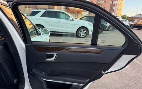 Mercedes-Benz E-Класс, 2013 год, 2 000 000 рублей, 17 фотография