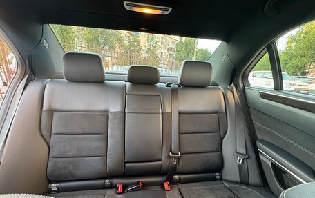 Mercedes-Benz E-Класс, 2013 год, 2 000 000 рублей, 25 фотография