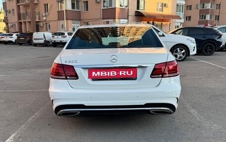 Mercedes-Benz E-Класс, 2013 год, 2 000 000 рублей, 6 фотография