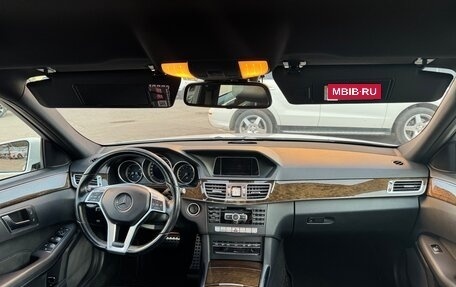 Mercedes-Benz E-Класс, 2013 год, 2 000 000 рублей, 23 фотография