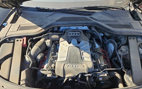 Audi A8, 2010 год, 1 280 000 рублей, 10 фотография