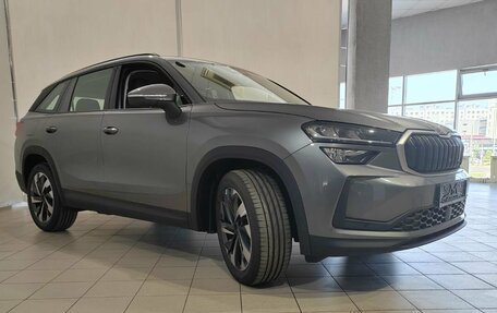 Skoda Kodiaq, 2025 год, 4 499 000 рублей, 3 фотография