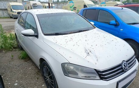 Volkswagen Passat B7, 2011 год, 954 000 рублей, 2 фотография