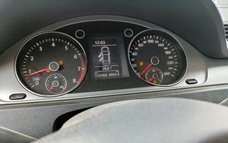 Volkswagen Passat B7, 2011 год, 954 000 рублей, 18 фотография