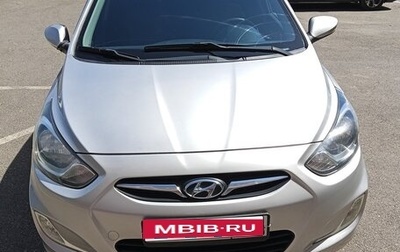 Hyundai Solaris II рестайлинг, 2011 год, 750 000 рублей, 1 фотография