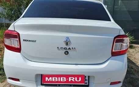 Renault Logan II, 2018 год, 1 100 000 рублей, 1 фотография