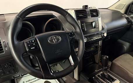 Toyota Land Cruiser Prado 150 рестайлинг 2, 2011 год, 2 589 000 рублей, 5 фотография