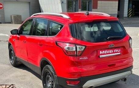 Ford Kuga III, 2017 год, 7 фотография