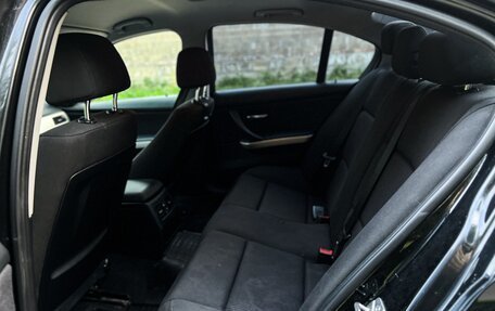 BMW 3 серия, 2011 год, 1 050 000 рублей, 10 фотография