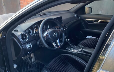 Mercedes-Benz C-Класс, 2011 год, 1 250 000 рублей, 8 фотография