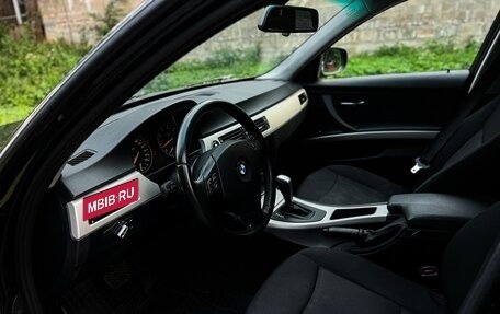 BMW 3 серия, 2011 год, 1 050 000 рублей, 7 фотография