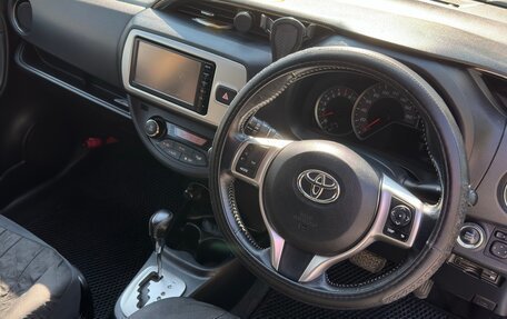 Toyota Vitz, 2014 год, 1 050 000 рублей, 7 фотография
