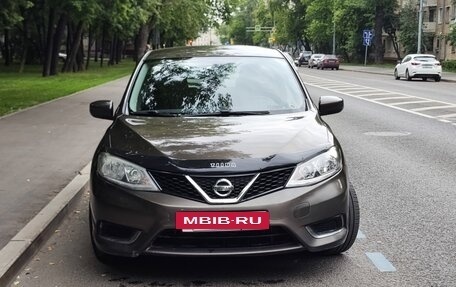 Nissan Tiida, 2015 год, 880 000 рублей, 3 фотография