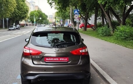 Nissan Tiida, 2015 год, 880 000 рублей, 7 фотография