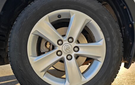 Toyota RAV4, 2013 год, 1 950 000 рублей, 12 фотография