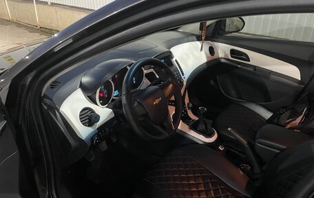 Chevrolet Cruze II, 2011 год, 720 000 рублей, 6 фотография