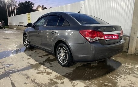 Chevrolet Cruze II, 2011 год, 720 000 рублей, 4 фотография