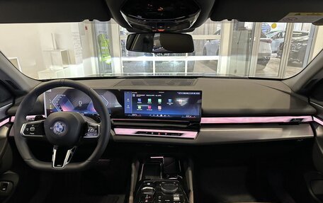 BMW 5 серия, 2025 год, 8 600 000 рублей, 17 фотография