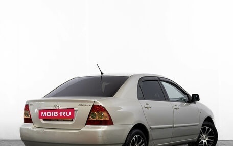 Toyota Corolla, 2004 год, 649 000 рублей, 5 фотография