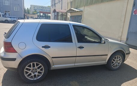 Volkswagen Golf IV, 2003 год, 330 000 рублей, 2 фотография