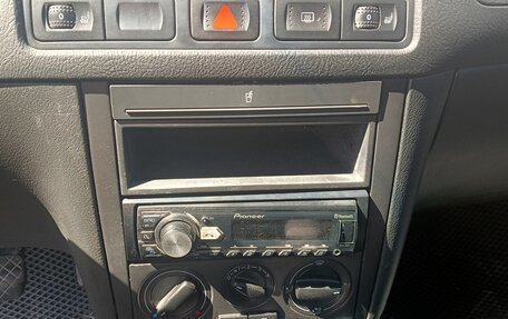 Volkswagen Golf IV, 2003 год, 330 000 рублей, 4 фотография
