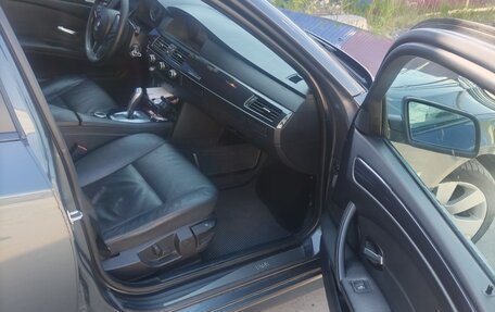 BMW 5 серия, 2008 год, 1 050 000 рублей, 7 фотография