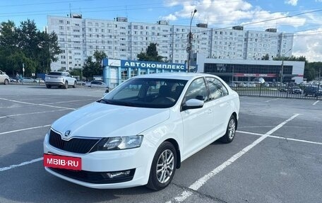 Skoda Rapid I, 2017 год, 800 000 рублей, 2 фотография