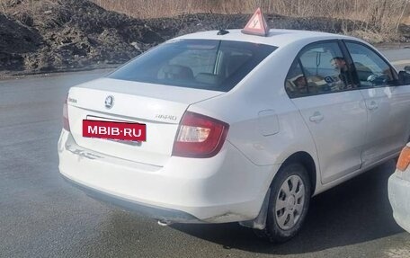 Skoda Rapid I, 2017 год, 800 000 рублей, 12 фотография