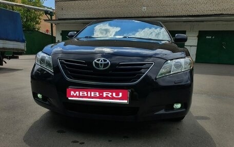 Toyota Camry, 2008 год, 920 000 рублей, 2 фотография