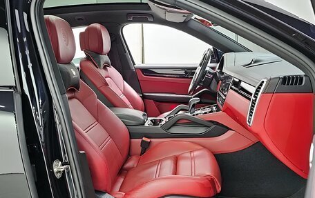 Porsche Cayenne III, 2022 год, 10 180 000 рублей, 10 фотография