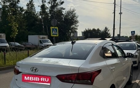 Hyundai Solaris II рестайлинг, 2018 год, 1 050 000 рублей, 7 фотография