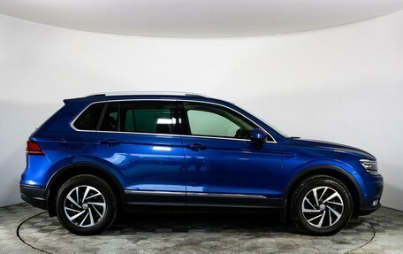 Volkswagen Tiguan II, 2018 год, 2 075 000 рублей, 4 фотография