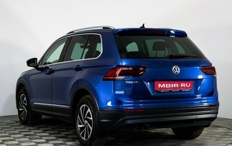 Volkswagen Tiguan II, 2018 год, 2 075 000 рублей, 7 фотография