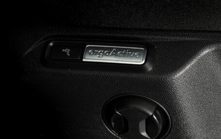 Volkswagen Tiguan II, 2018 год, 2 075 000 рублей, 23 фотография