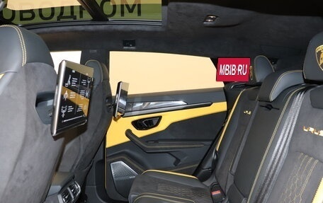 Lamborghini Urus I, 2023 год, 35 900 000 рублей, 14 фотография