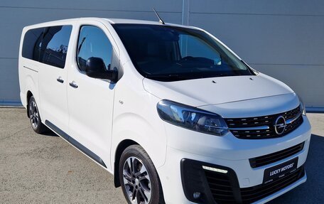 Opel Zafira Life I, 2021 год, 3 490 000 рублей, 2 фотография