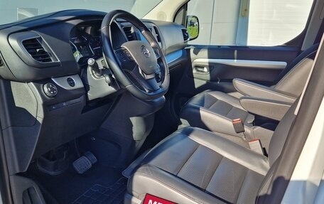 Opel Zafira Life I, 2021 год, 3 490 000 рублей, 12 фотография