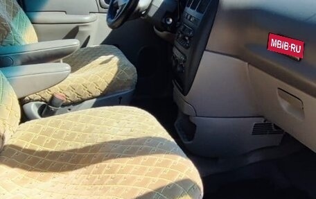 Chrysler Voyager IV, 2001 год, 300 000 рублей, 9 фотография