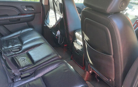 Cadillac Escalade III, 2008 год, 2 300 000 рублей, 9 фотография