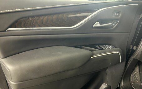 Cadillac Escalade V, 2024 год, 17 970 970 рублей, 7 фотография