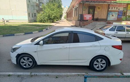 Hyundai Solaris II рестайлинг, 2014 год, 495 000 рублей, 1 фотография