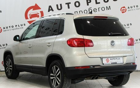 Volkswagen Tiguan I, 2011 год, 1 120 000 рублей, 2 фотография